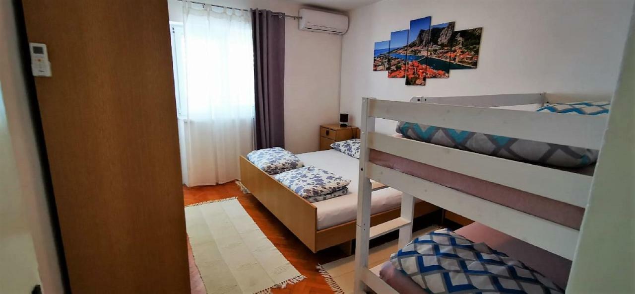 Apartments Kk Celina Esterno foto
